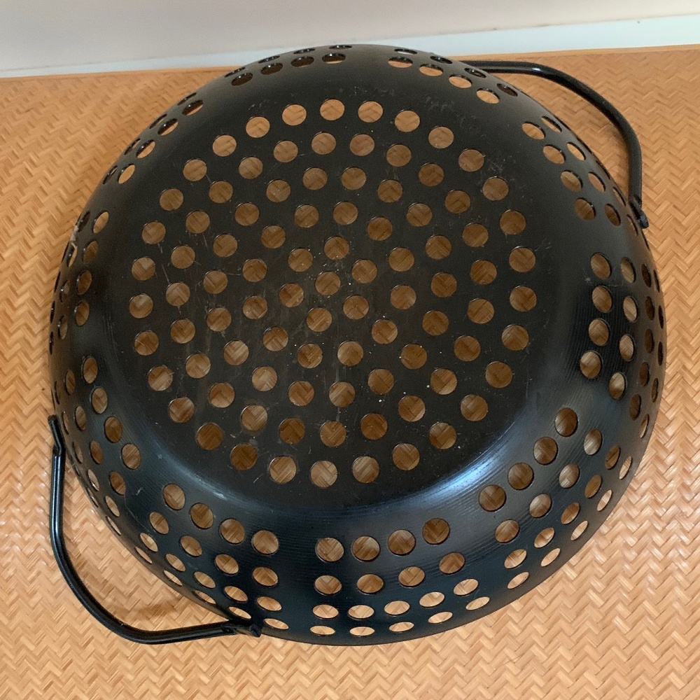 Grill Wok - Picture 3 of 3